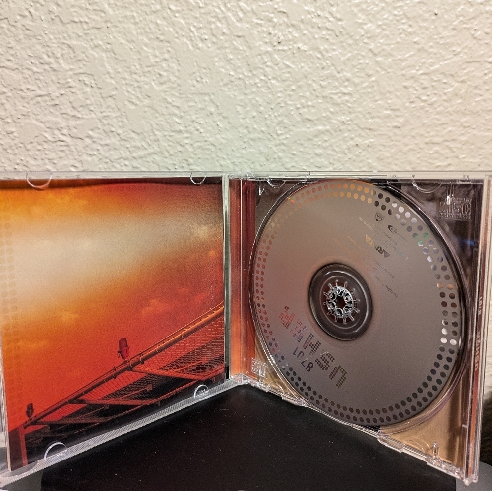 Usher Red and Orange CD Album - Picture 4 of 5